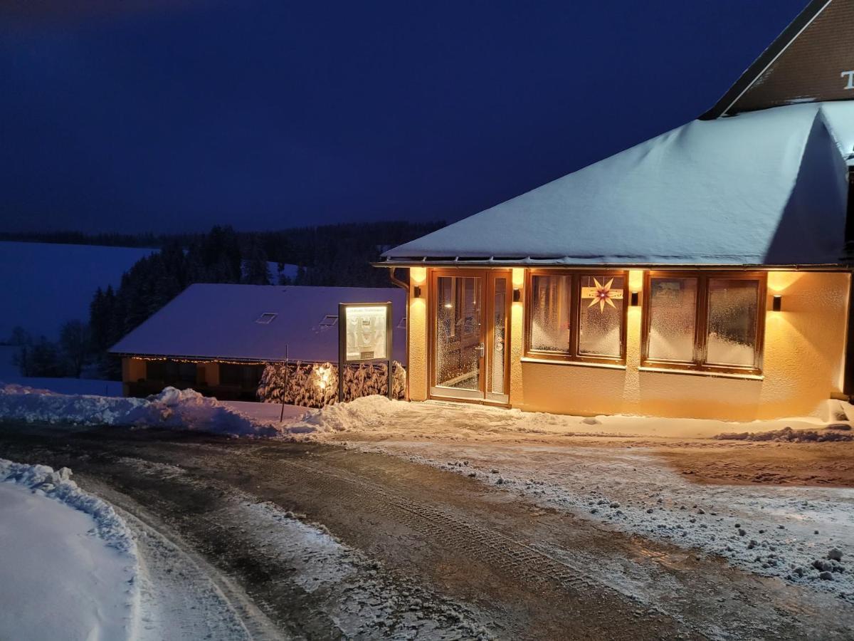 Hotel Thaelerhaeusle Furtwangen Esterno foto
