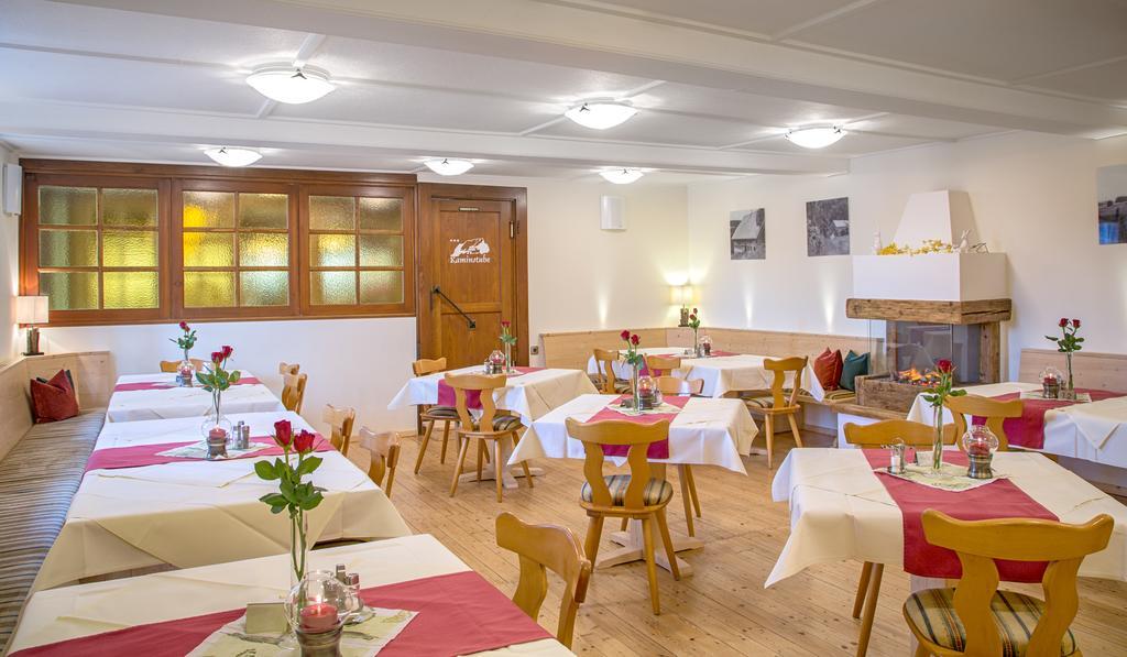Hotel Thaelerhaeusle Furtwangen Esterno foto